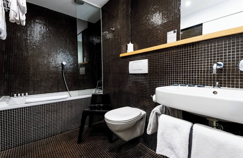 Vaison-la-Romaine Hotel | Hôtel Burrhus