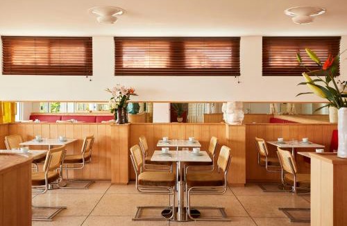 Le Lavandou Hotel | Hôtel California