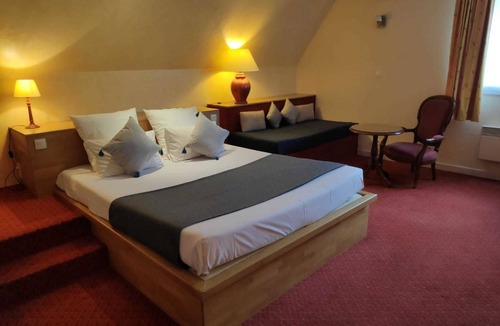 Chalezeule Hotel | Hôtel Calisola