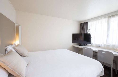 Muire - Haubette Hotel | Hôtel Campanile Reims Ouest - Tinqueux