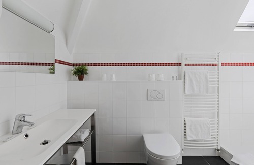 Quartier Vieux Marche-Cathedrale Hotel | Hôtel Cardinal