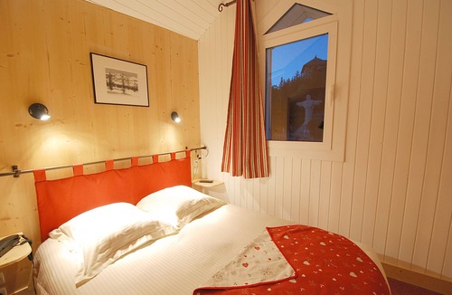 Font-Romeu-Odeillo-Via Hotel | Hôtel Carlit