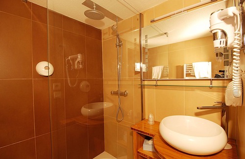 Font-Romeu-Odeillo-Via Hotel | Hôtel Carlit