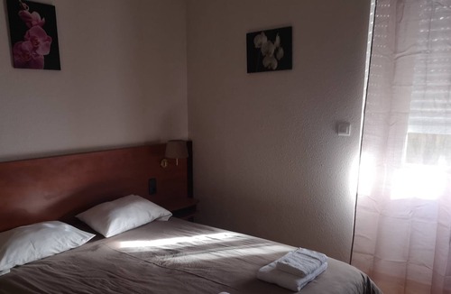 Laroque-d'Olmes Hotel | Hôtel Castel d'Olmes