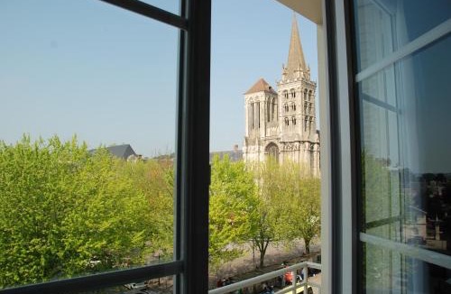 Lisieux Hotel | Hôtel Cathédrale, Lisieux