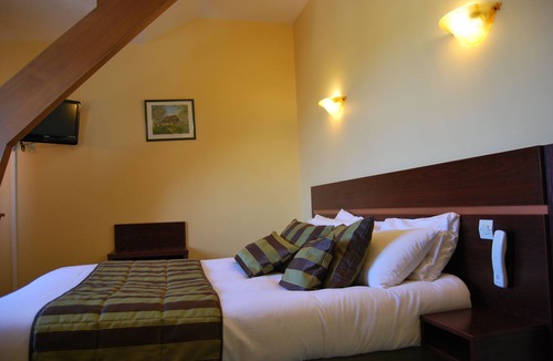 Lisieux Hotel | Hôtel Cathédrale, Lisieux
