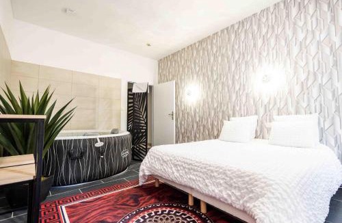 Saint-Quentin Hotel | Hôtel Center Saint-Quentin Centre Gare 24-24 Parking privé