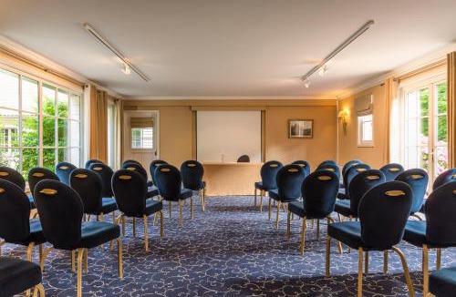 Hesdin-l'Abbe Hotel | Hôtel Château Cléry