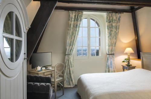 Ennery Hotel | Hôtel Château de l'Hermitage