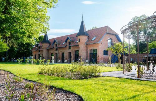 Merelessart Hotel | Hôtel Château Héloïse
