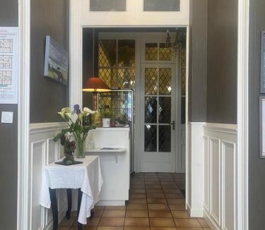 Redon Hotel | Hôtel Chandouineau