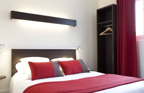 Talensac-Pont Morand Hotel | Hôtel Chateaubriand