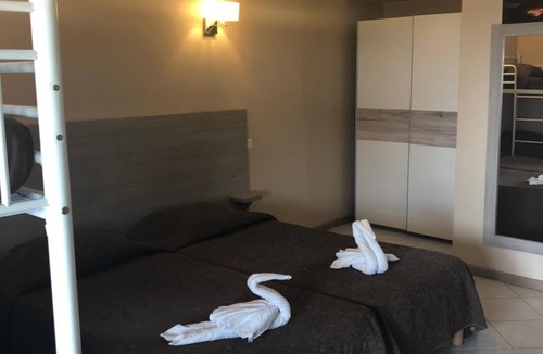 Zonza Hotel | Hôtel Clair de Lune
