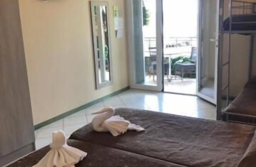 Zonza Hotel | Hôtel Clair de Lune