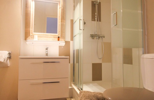 Saint-Etienne Hotel | Hôtel Croix Baragnon