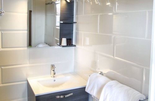 Saint-Etienne Hotel | Hôtel Croix Baragnon