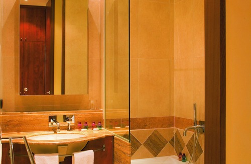 Bagneres-de-Luchon Hotel | Hôtel d'Etigny