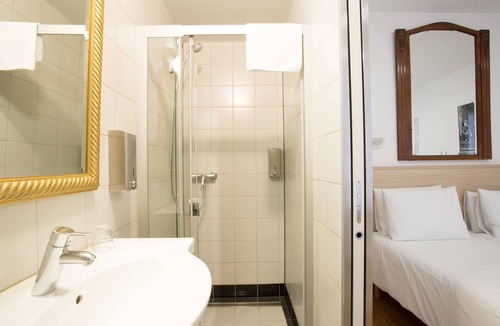 Batignolles Hotel | Hôtel Darcet Paris