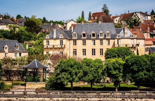 Montignac Hotel | Hôtel de Bouilhac