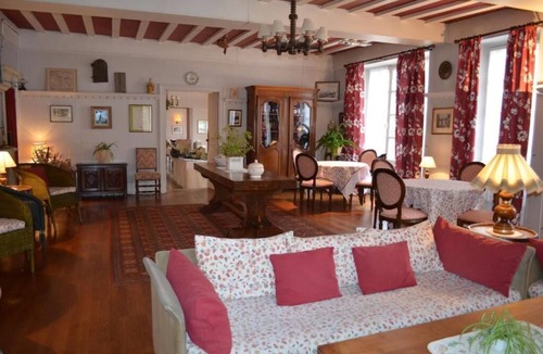 Cluny Hotel | Hôtel de Bourgogne