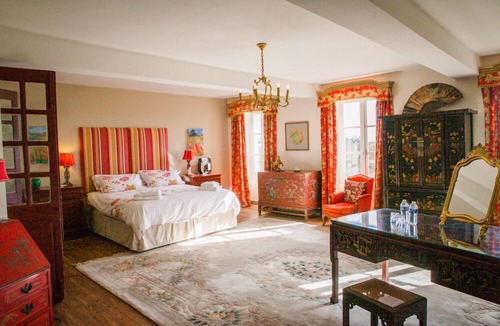 Castillonnes Bed & Breakfast | Hôtel de Cours de Thomazeau