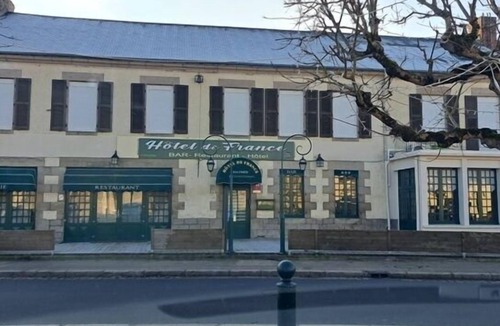 Eguzon-Chantome Hotel | HÔTEL DE FRANCE