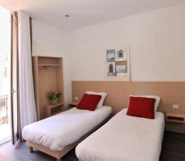 Quartier du Port Hotel | Hôtel de France