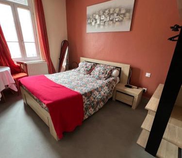 Guise Hotel | Hôtel de Guise SARL