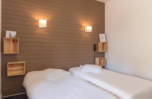 Jonzac Hotel | Hôtel de L'Ecu