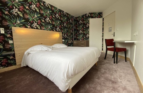 Jonzac Hotel | Hôtel de L'Ecu