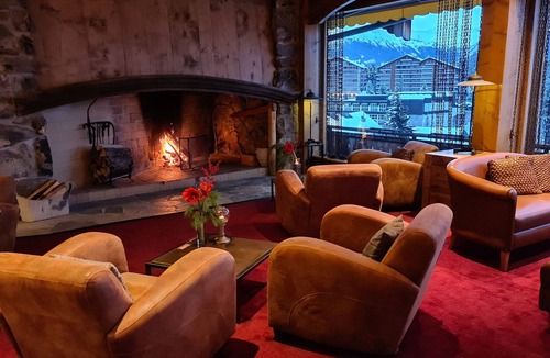 Noes Hotel | Hôtel de l'Etrier