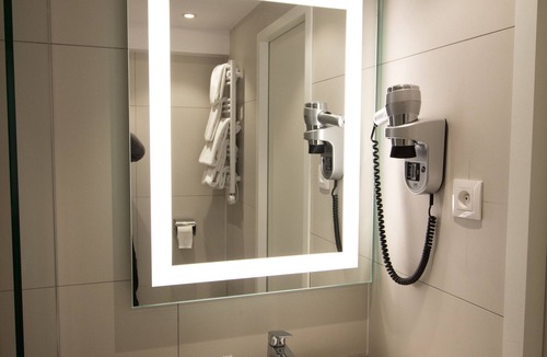 L'Isle-d'Abeau Hotel | Hôtel de l'Isle