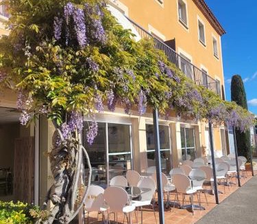 Bedarieux Hotel | Hôtel de l'Orb