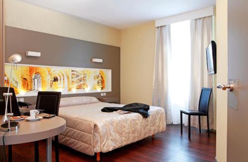 Paroisse Notre-Dame Hotel | Hôtel de La Cloche