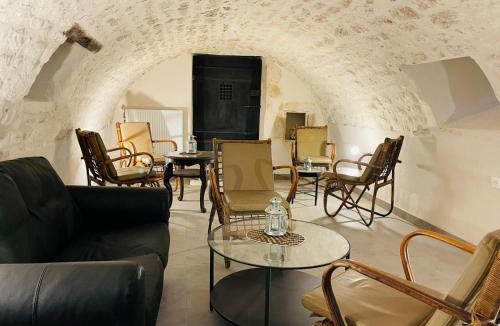 Villiers-Saint-Benoit Hotel | Hôtel de la Croix Blanche