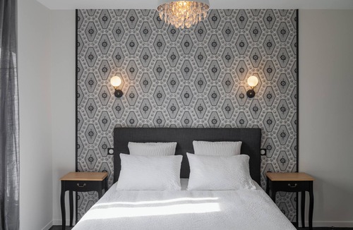 Oradour-sur-Glane Hotel | Hôtel de la glane