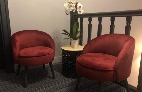 Oradour-sur-Glane Hotel | Hôtel de la Glane