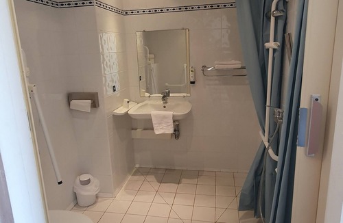 Ancenis Hotel | Hôtel de La Loire Ancenis – Restaurant Les Bateliers