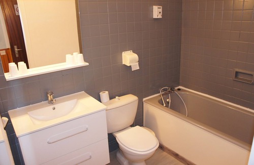 Germigny-des-Pres Hotel | Hôtel de la place