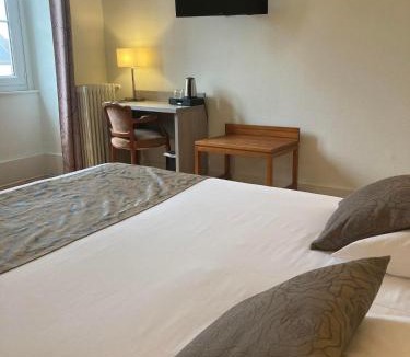 Pouilly-en-Auxois Hotel | Hôtel de la Poste