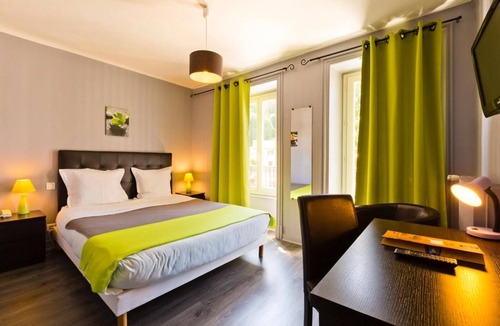 Pontgibaud Hotel | Hôtel de la Poste