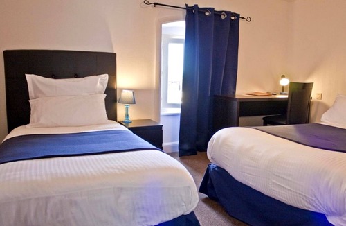 Pontgibaud Hotel | Hôtel de la Poste