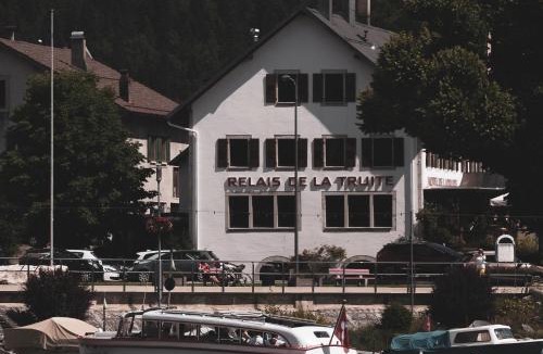 Les Charbonnieres Hotel | Hôtel de la Truite - Vallée de Joux