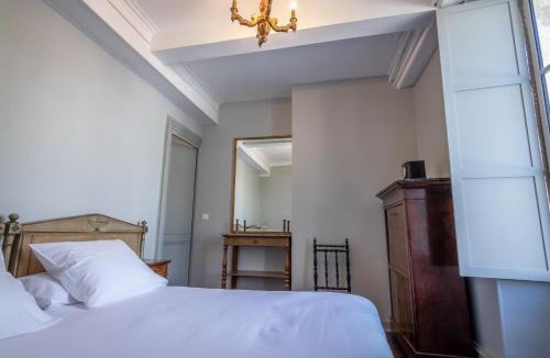 Bourges Apartment | Hôtel de Panette - La Demeure Renaissance Cathédrale, Panette Collection