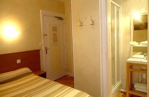 Jaligny-sur-Besbre Hotel | Hôtel de Paris