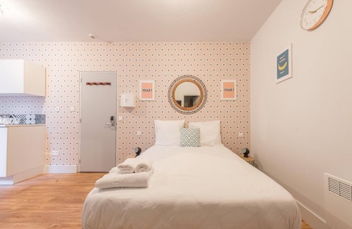 Saint-Merri Apartment | Hôtel de Ville - Musée Pompidou : lovely flat for 2