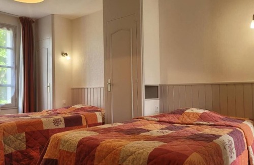 Nuaille Hotel | Hôtel Des Biches
