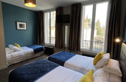 Chateaudun-Bannier Hotel | Hôtel Des Cèdres