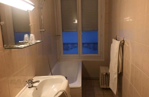 Chateaudun Hotel | Hôtel des Couronnes Châteaudun