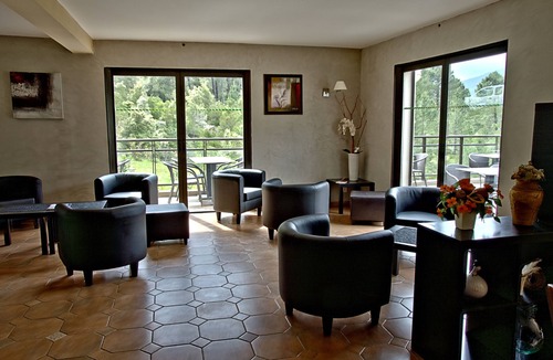 Guagno les Bains Hotel | Hôtel Des Deux Sorru